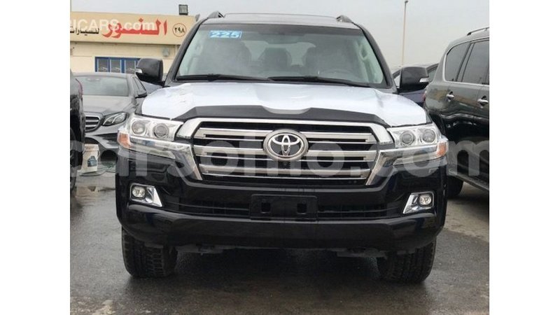 Big with watermark toyota land cruiser maseru import dubai 17714