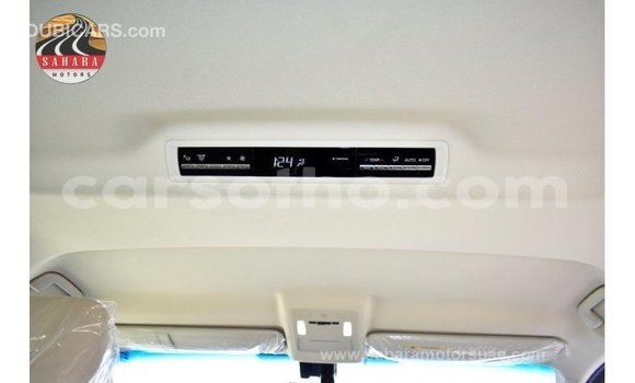 Acheter Import Voiture Toyota Granvia Blanc à Import - Dubai, Maseru Acheter Import Voiture Toyota Granvia Blanc à Import - Dubai, Maseru