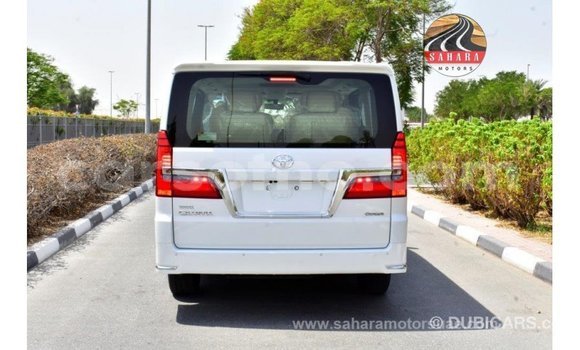 Acheter Import Voiture Toyota Granvia Blanc à Import - Dubai, Maseru Acheter Import Voiture Toyota Granvia Blanc à Import - Dubai, Maseru