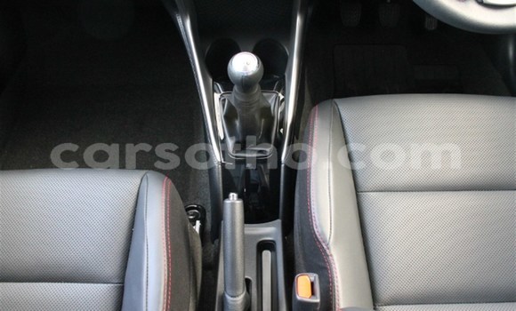 Buy Used Toyota Yaris Red Car in Maputsoe in Leribe Buy Used Toyota Yaris Red Car in Maputsoe in Leribe