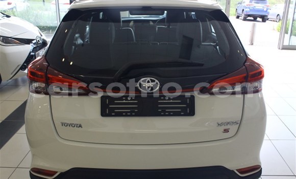اشتري مستعمل Toyota Yaris White سيارة في Hlotse في Leribe اشتري مستعمل Toyota Yaris White سيارة في Hlotse في Leribe