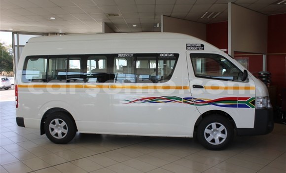 Acheter Occasion Voiture Toyota Sprinter Blanc à Import - Dubai, Maseru Acheter Occasion Voiture Toyota Sprinter Blanc à Import - Dubai, Maseru