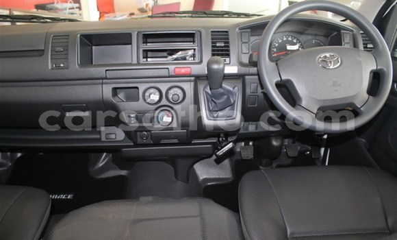 Acheter Occasion Voiture Toyota Sprinter Blanc à Import - Dubai, Maseru Acheter Occasion Voiture Toyota Sprinter Blanc à Import - Dubai, Maseru