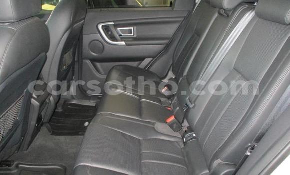Sayi Na hannu Land Rover Discovery Sport Silver Mota in Maseru a Maseru Sayi Na hannu Land Rover Discovery Sport Silver Mota in Maseru a Maseru