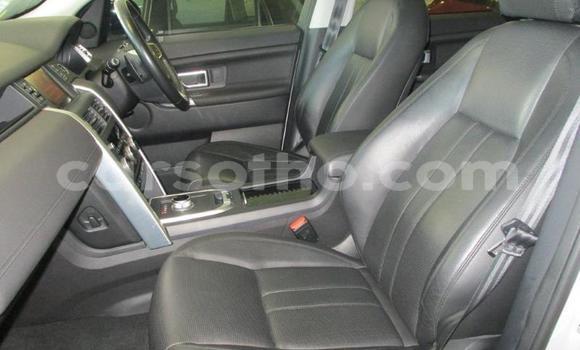 Sayi Na hannu Land Rover Discovery Sport Silver Mota in Maseru a Maseru Sayi Na hannu Land Rover Discovery Sport Silver Mota in Maseru a Maseru