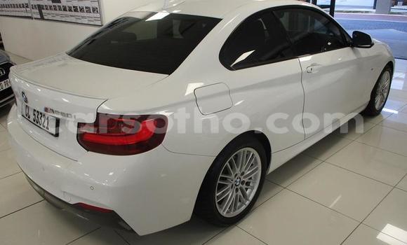 Sayi Na hannu BMW 3–Series White Mota in Maseru a Maseru Sayi Na hannu BMW 3–Series White Mota in Maseru a Maseru