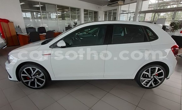 اشتري مستعمل Volkswagen Polo White سيارة في Maseru في Maseru اشتري مستعمل Volkswagen Polo White سيارة في Maseru في Maseru