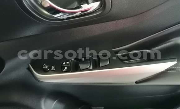 Sayi Na hannu Nissan Navara White Mota in Maputsoa a Leribe Sayi Na hannu Nissan Navara White Mota in Maputsoa a Leribe