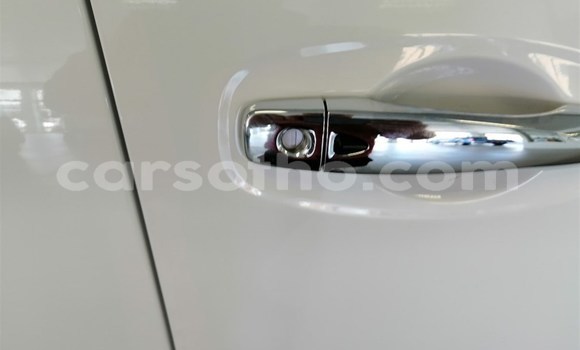 Sayi Na hannu Nissan Navara White Mota in Maputsoa a Leribe Sayi Na hannu Nissan Navara White Mota in Maputsoa a Leribe