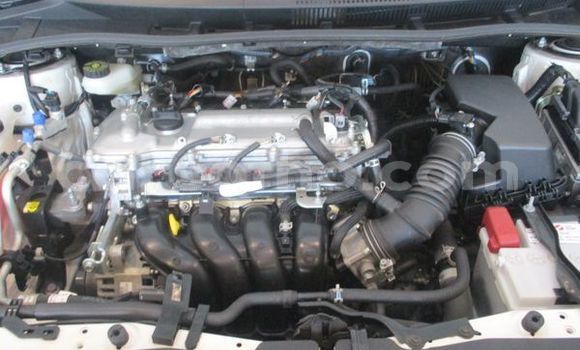 Sayi Na hannu Toyota Corolla White Mota in Butha Buthe a Butha-Buthe Sayi Na hannu Toyota Corolla White Mota in Butha Buthe a Butha-Buthe