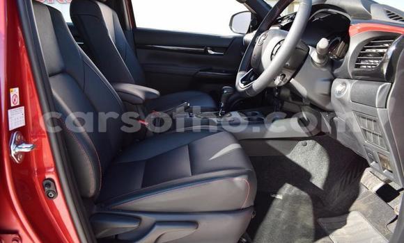 اشتري مستعمل Toyota Hilux Surf Red سيارة في Butha Buthe في Butha-Buthe اشتري مستعمل Toyota Hilux Surf Red سيارة في Butha Buthe في Butha-Buthe
