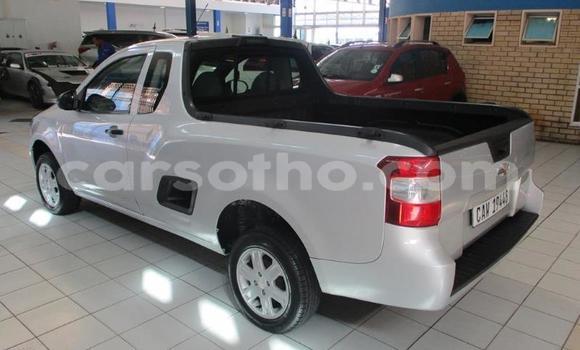 Sayi Na hannu Chevrolet Corsa Silver Mota in Maseru a Maseru Sayi Na hannu Chevrolet Corsa Silver Mota in Maseru a Maseru