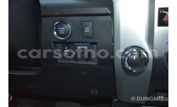 Acheter Import Voiture Toyota Tundra Blanc à Import - Dubai, Maseru Acheter Import Voiture Toyota Tundra Blanc à Import - Dubai, Maseru