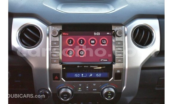 Acheter Import Voiture Toyota Tundra Blanc à Import - Dubai, Maseru Acheter Import Voiture Toyota Tundra Blanc à Import - Dubai, Maseru