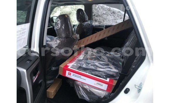 Buy Import Toyota 4Runner White Car in Import - Dubai in Maseru Buy Import Toyota 4Runner White Car in Import - Dubai in Maseru