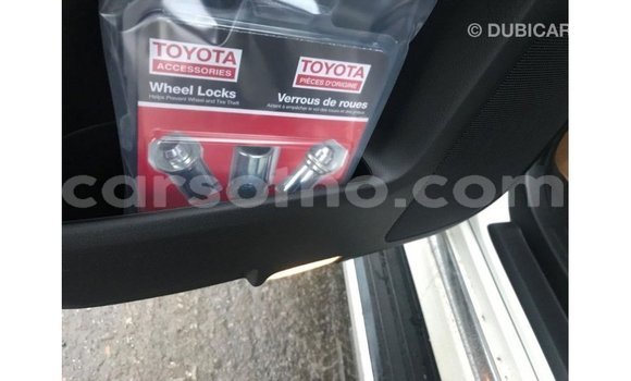 Buy Import Toyota 4Runner White Car in Import - Dubai in Maseru Buy Import Toyota 4Runner White Car in Import - Dubai in Maseru