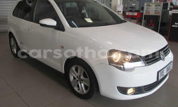 Sayi Na hannu Volkswagen Polo White Mota in Butha–Buthe a Thaba-Tseka Sayi Na hannu Volkswagen Polo White Mota in Butha–Buthe a Thaba-Tseka