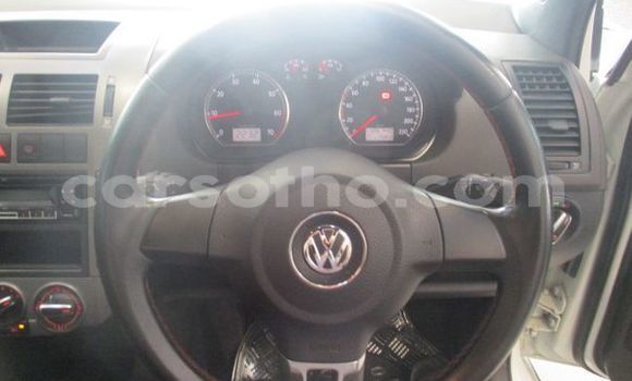 Sayi Na hannu Volkswagen Polo White Mota in Butha–Buthe a Thaba-Tseka Sayi Na hannu Volkswagen Polo White Mota in Butha–Buthe a Thaba-Tseka