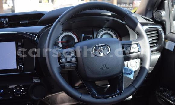Buy Used Toyota Hilux White Car in Butha–Buthe in Thaba-Tseka Buy Used Toyota Hilux White Car in Butha–Buthe in Thaba-Tseka