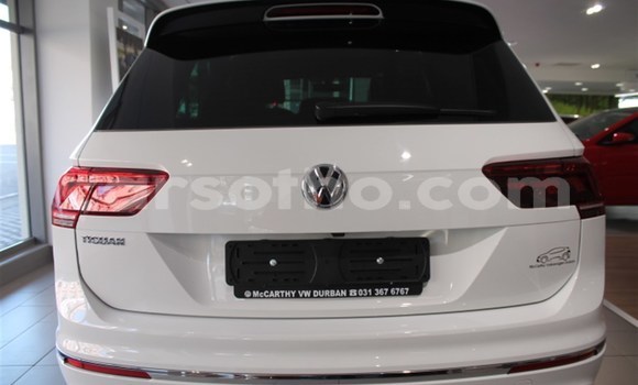 اشتري مستعمل Volkswagen Tiguan White سيارة في Maseru في Maseru اشتري مستعمل Volkswagen Tiguan White سيارة في Maseru في Maseru