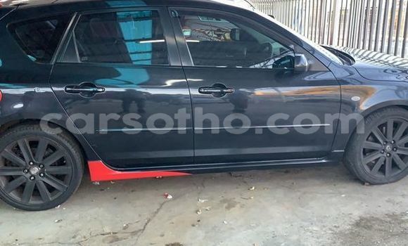 Acheter Occasion Voiture Mazda 323 Noir à Butha–Buthe, Thaba-Tseka Acheter Occasion Voiture Mazda 323 Noir à Butha–Buthe, Thaba-Tseka