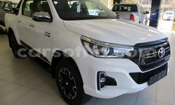 اشتري مستعمل Toyota Hilux White سيارة في Maseru في Maseru اشتري مستعمل Toyota Hilux White سيارة في Maseru في Maseru