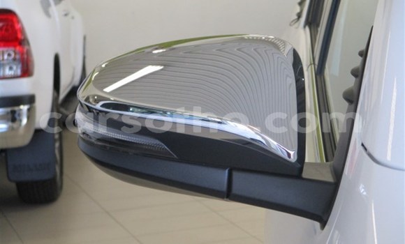 اشتري مستعمل Toyota Hilux White سيارة في Maseru في Maseru اشتري مستعمل Toyota Hilux White سيارة في Maseru في Maseru