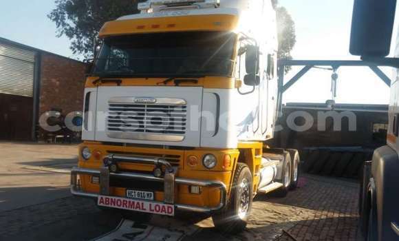 Medium with watermark caterpillar 120 maseru maseru 17810