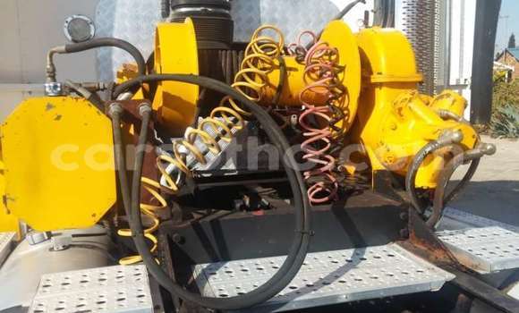 اشتري مستعمل Caterpillar 120 Other شاحنة في Maseru في Maseru اشتري مستعمل Caterpillar 120 Other شاحنة في Maseru في Maseru