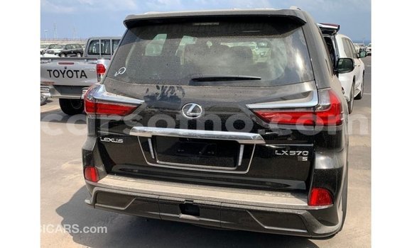 Sayi Imported Lexus LX Black Mota in Import - Dubai a Maseru Sayi Imported Lexus LX Black Mota in Import - Dubai a Maseru