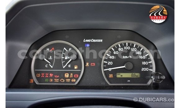 Acheter Import Voiture Toyota Land Cruiser Autre à Import - Dubai, Maseru Acheter Import Voiture Toyota Land Cruiser Autre à Import - Dubai, Maseru