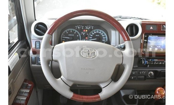 Acheter Import Voiture Toyota Land Cruiser Autre à Import - Dubai, Maseru Acheter Import Voiture Toyota Land Cruiser Autre à Import - Dubai, Maseru