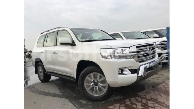 Big with watermark toyota land cruiser maseru import dubai 17831