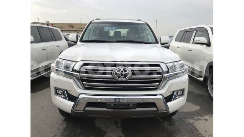 Big with watermark toyota land cruiser maseru import dubai 17831