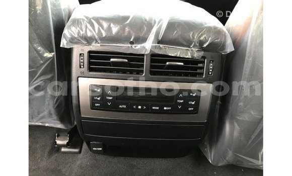 Buy Import Toyota Land Cruiser White Car in Import - Dubai in Maseru Buy Import Toyota Land Cruiser White Car in Import - Dubai in Maseru