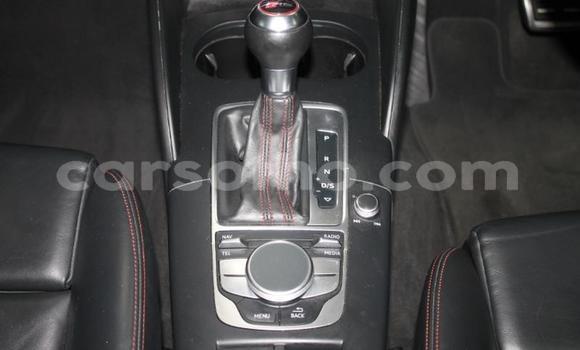 اشتري مستعمل Audi RS3 Blue سيارة في Maseru في Maseru اشتري مستعمل Audi RS3 Blue سيارة في Maseru في Maseru