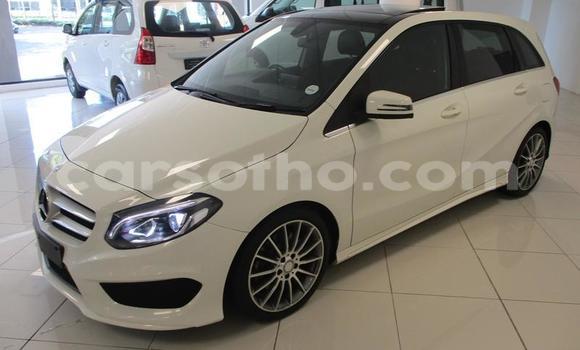 Acheter Occasion Voiture Mercedes-Benz B-klasse Blanc à Maseru, Maseru Acheter Occasion Voiture Mercedes-Benz B-klasse Blanc à Maseru, Maseru