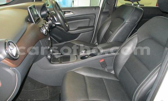 Acheter Occasion Voiture Mercedes-Benz B-klasse Blanc à Maseru, Maseru Acheter Occasion Voiture Mercedes-Benz B-klasse Blanc à Maseru, Maseru