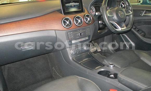 Acheter Occasion Voiture Mercedes-Benz B-klasse Blanc à Maseru, Maseru Acheter Occasion Voiture Mercedes-Benz B-klasse Blanc à Maseru, Maseru