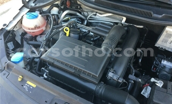 Sayi Na hannu Volkswagen Polo White Mota in Butha–Buthe a Thaba-Tseka Sayi Na hannu Volkswagen Polo White Mota in Butha–Buthe a Thaba-Tseka