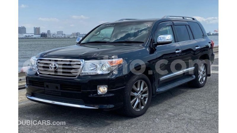 Big with watermark toyota land cruiser maseru import dubai 17869