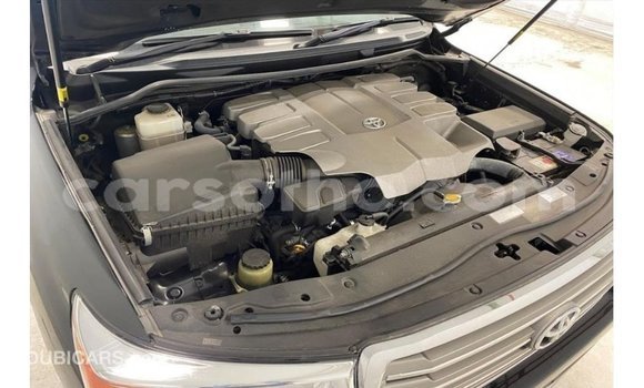 اشتري Imported Toyota Land Cruiser Black سيارة في Import - Dubai في Maseru اشتري Imported Toyota Land Cruiser Black سيارة في Import - Dubai في Maseru