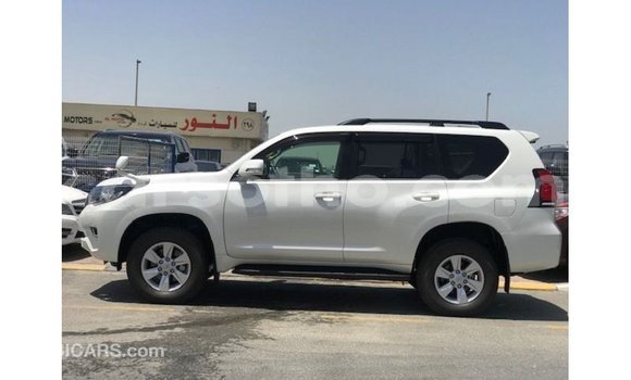 اشتري Imported Toyota Prado White سيارة في Import - Dubai في Maseru اشتري Imported Toyota Prado White سيارة في Import - Dubai في Maseru