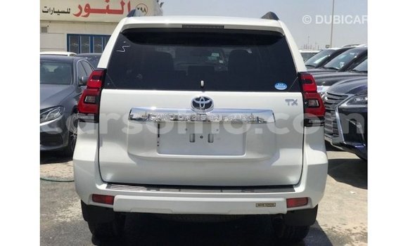 اشتري Imported Toyota Prado White سيارة في Import - Dubai في Maseru اشتري Imported Toyota Prado White سيارة في Import - Dubai في Maseru