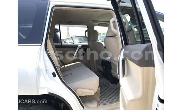 اشتري Imported Toyota Prado White سيارة في Import - Dubai في Maseru اشتري Imported Toyota Prado White سيارة في Import - Dubai في Maseru