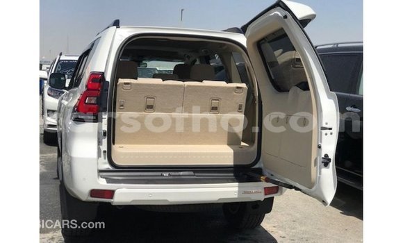 اشتري Imported Toyota Prado White سيارة في Import - Dubai في Maseru اشتري Imported Toyota Prado White سيارة في Import - Dubai في Maseru