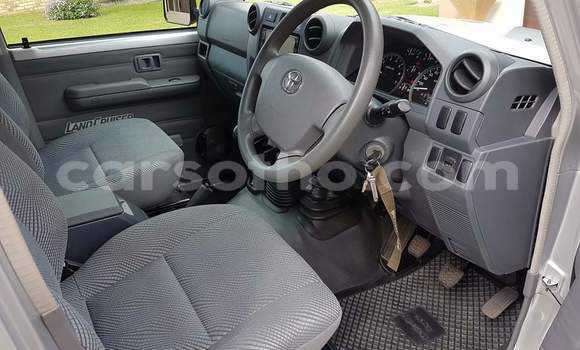 Acheter Occasion Voiture Toyota Land Cruiser Gris à Maputsoa, Leribe Acheter Occasion Voiture Toyota Land Cruiser Gris à Maputsoa, Leribe