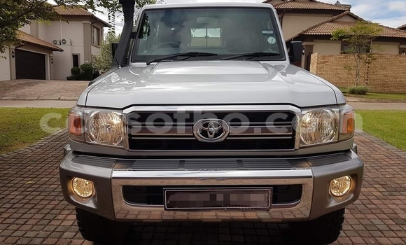 Acheter Occasion Voiture Toyota Land Cruiser Gris à Maputsoa, Leribe Acheter Occasion Voiture Toyota Land Cruiser Gris à Maputsoa, Leribe