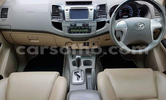 Buy Used Toyota Fortuner White Car in Maputsoa in Leribe Buy Used Toyota Fortuner White Car in Maputsoa in Leribe