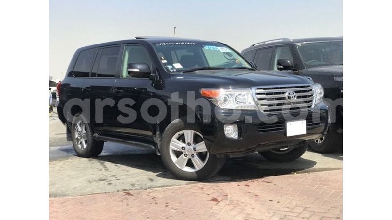 Big with watermark toyota land cruiser maseru import dubai 17885